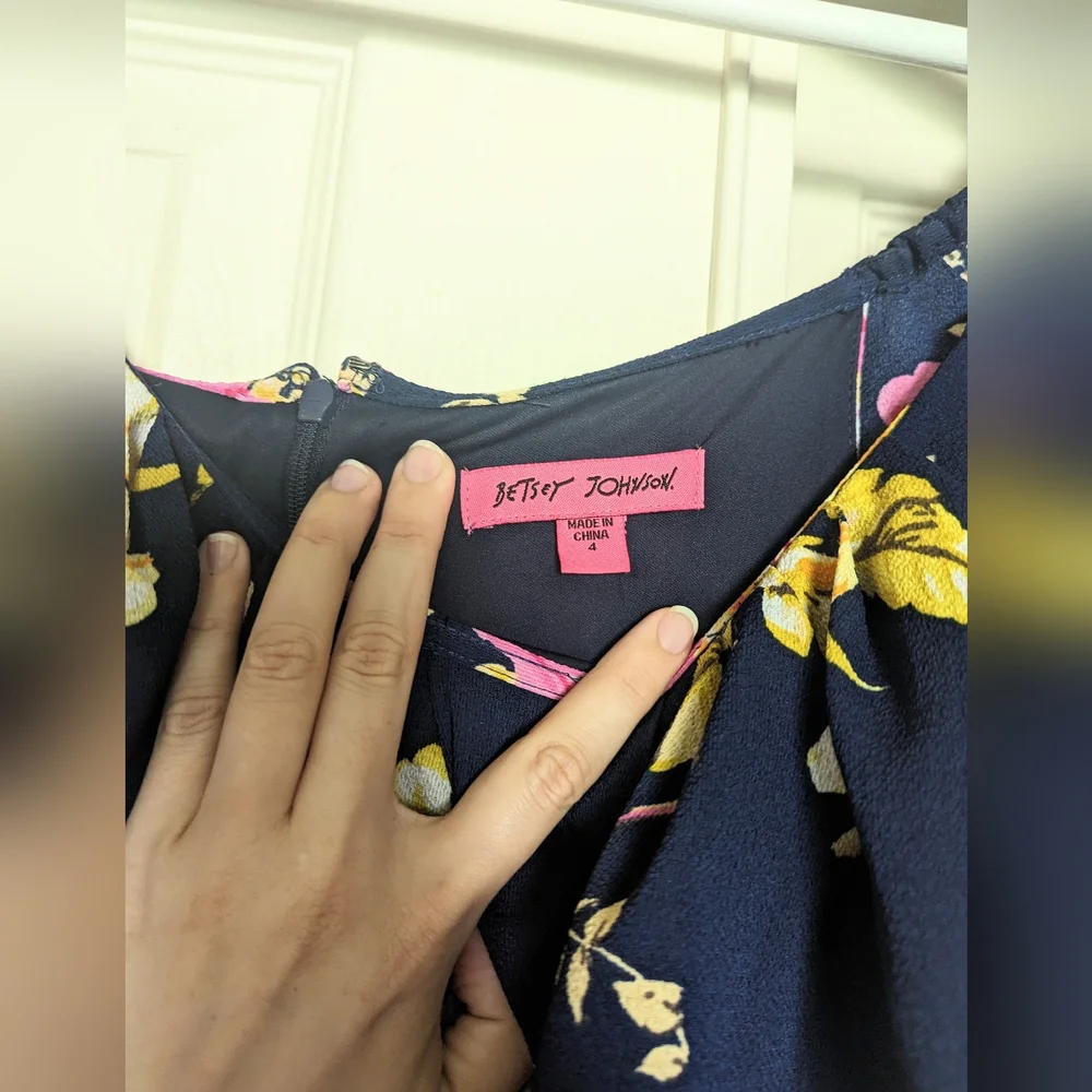 Betsy Johnson off the shoulder romper - Picture 6 of 6